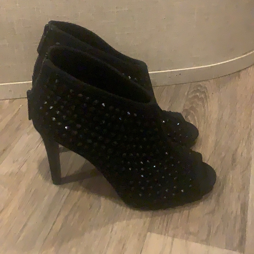Michael kors peep toe pump